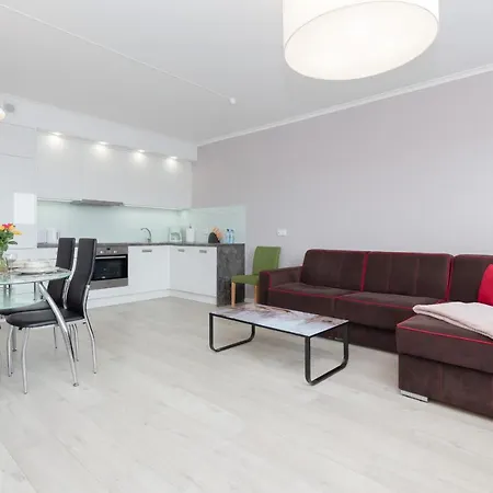 Przestronny Z Balkonem - Przy Porcie - By Renters * Swinoujscie